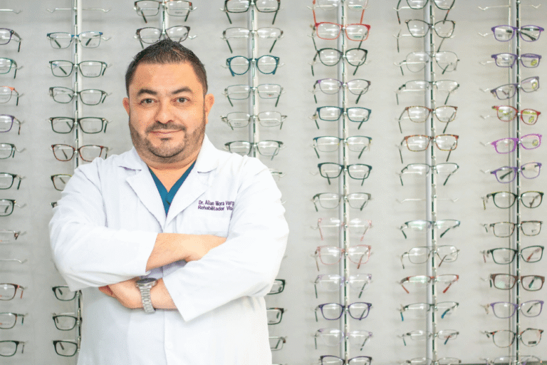 Fotografía publicitaria para Ópticas del Valle